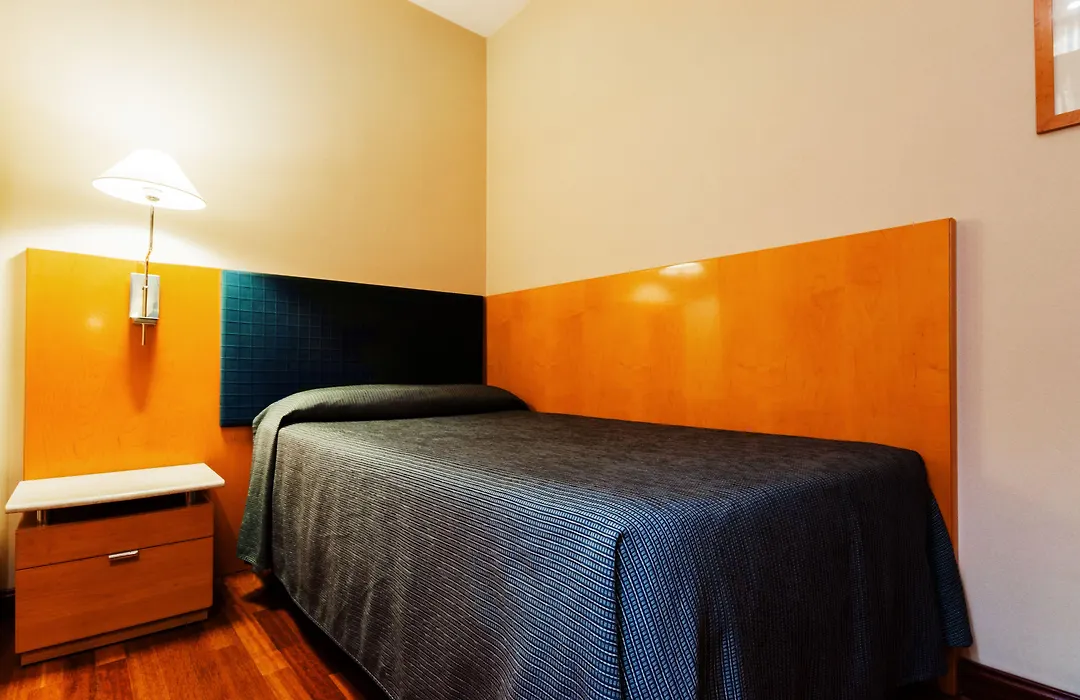 Hotel Villacarlos-1