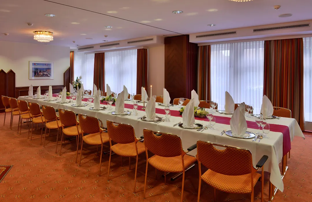 Ringhotel Weißer Hirsch-1
