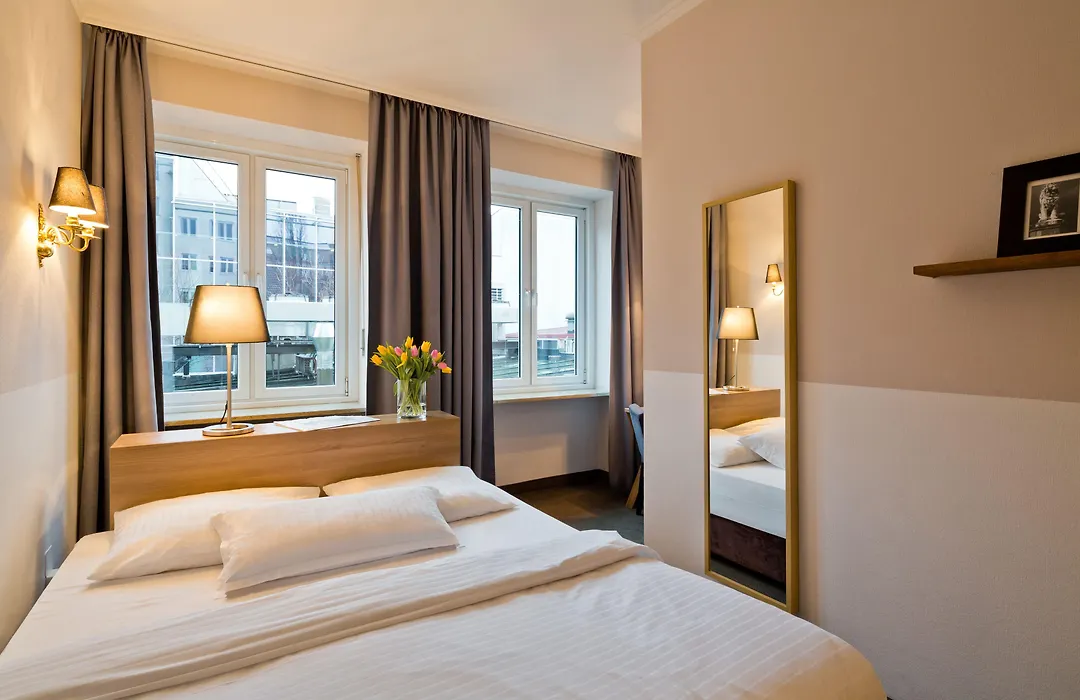 Hotel Stachus-1