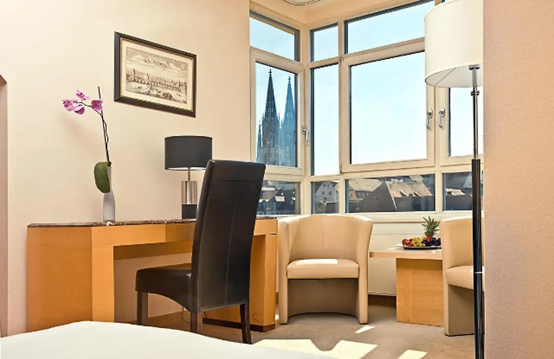 SORAT Insel-Hotel Regensburg-1