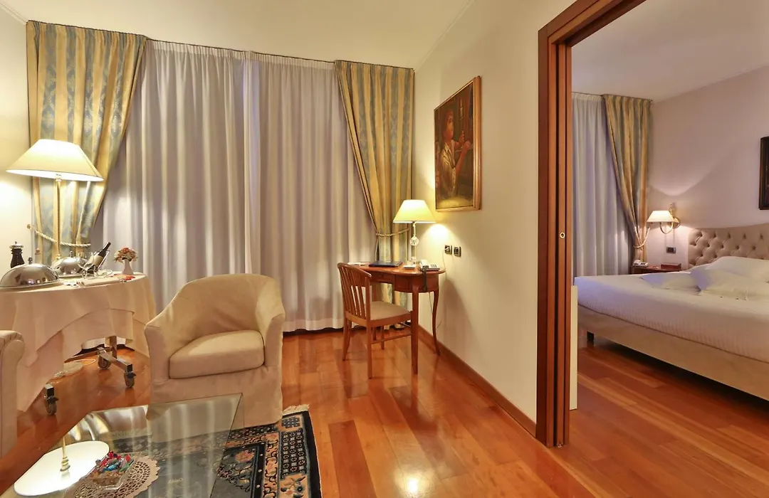 Best Western Hotel Globus City-1