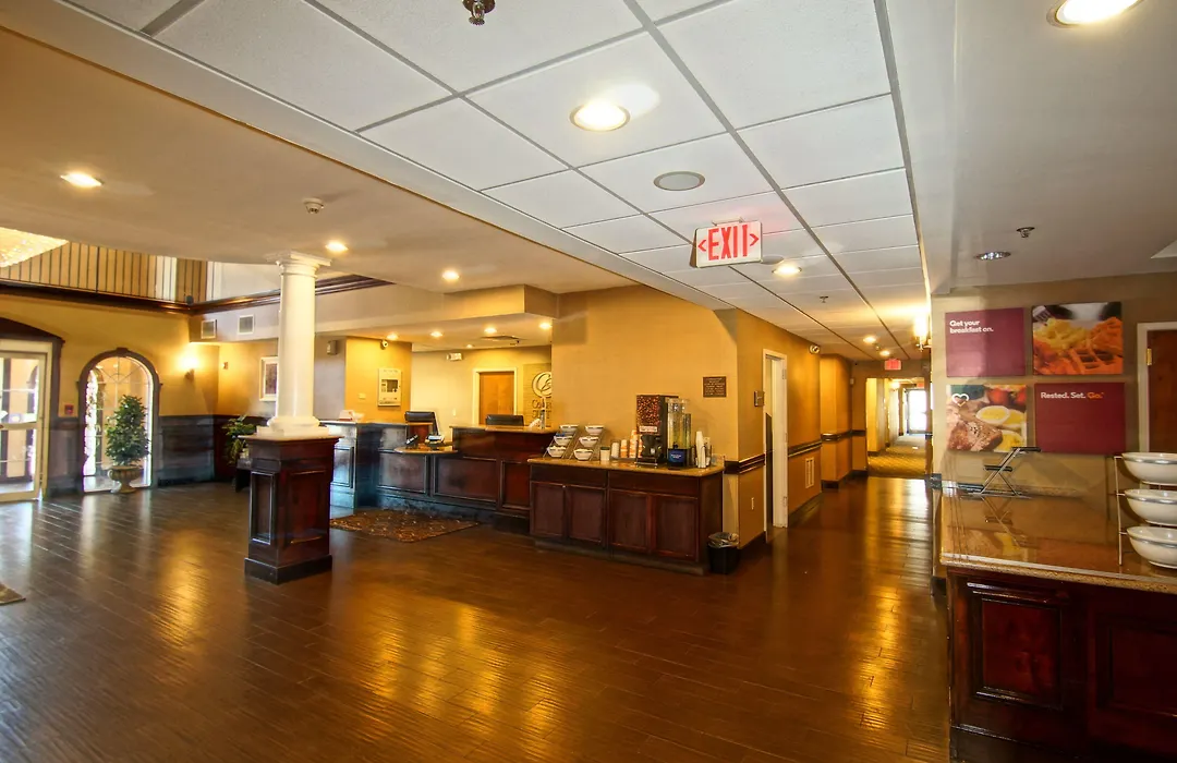 Comfort Suites Near University-1