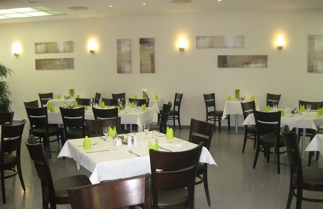 VCH Hotel Greifswald-1