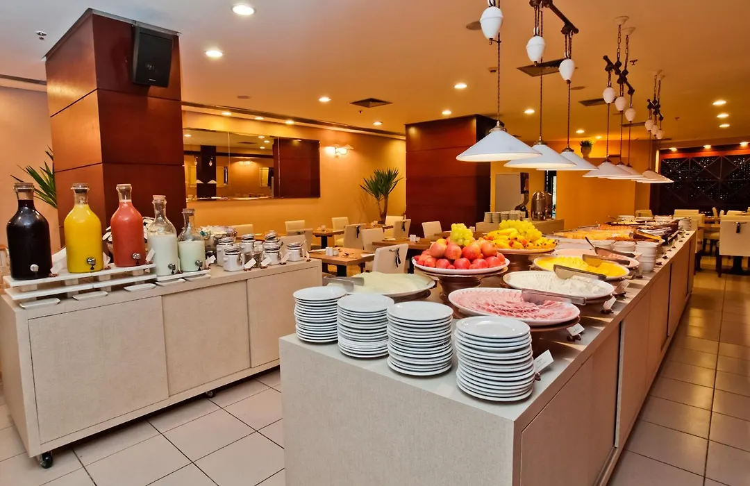 Blue Tree Premium Faria Lima-1
