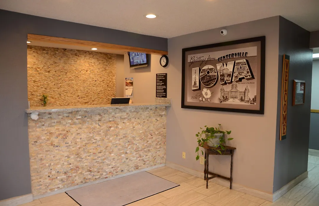 Super 8 By Wyndham Centerville-1