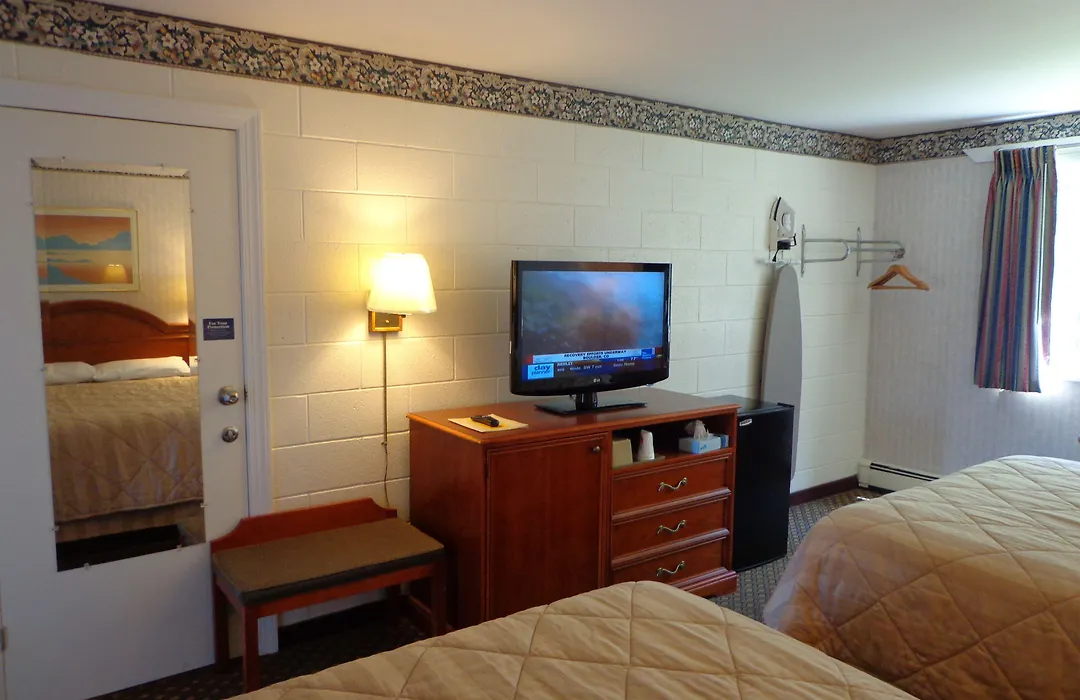 Rodeway Inn Milford - I-84-1