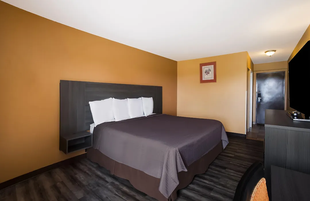Econo Lodge Allentown North-1