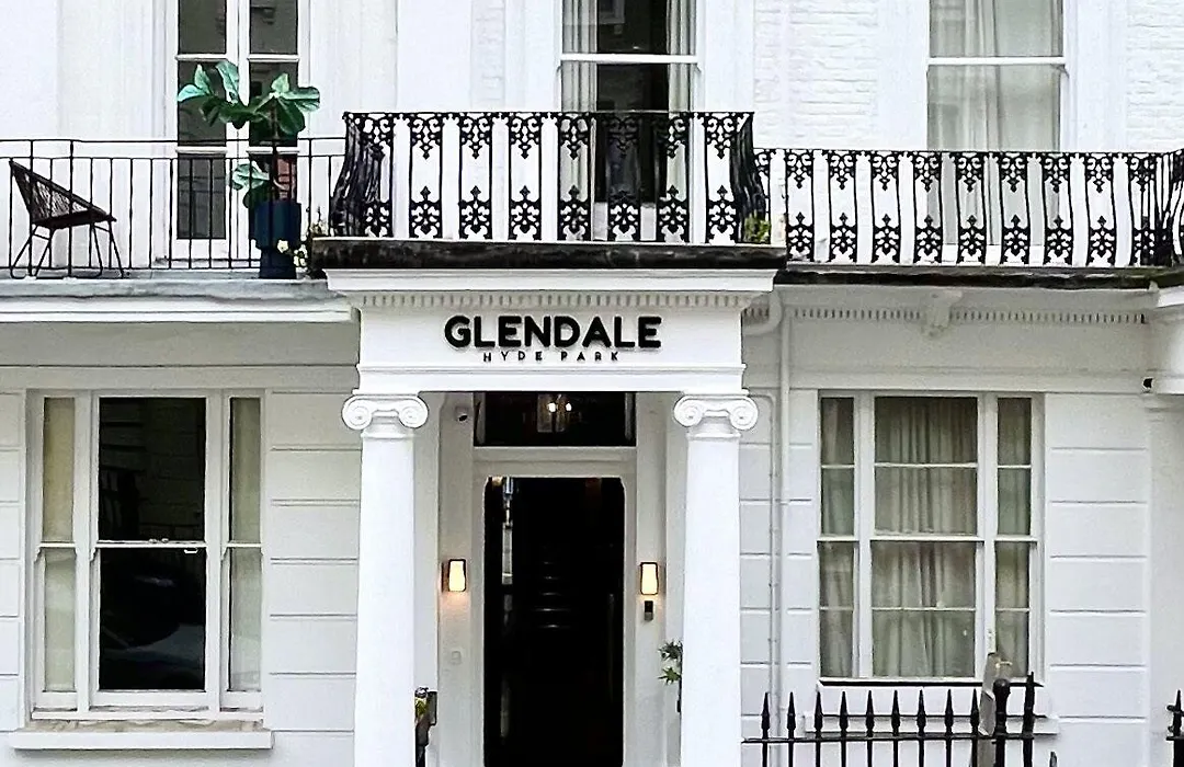 Glendale Hyde Park Hotel-1