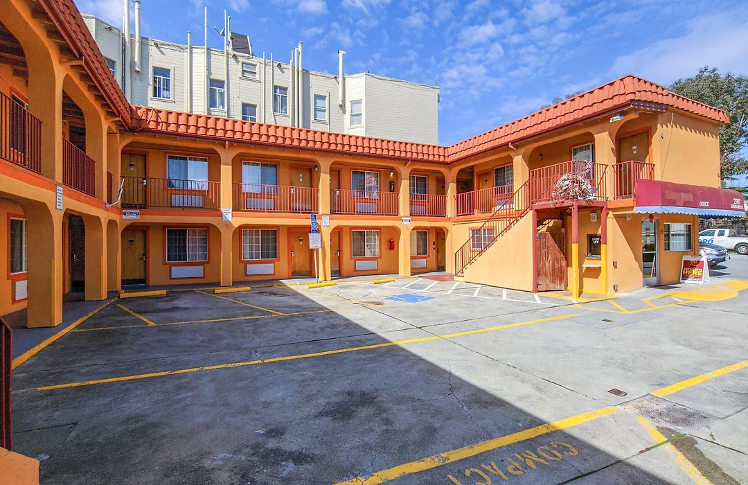 Inn At Golden Gate-1