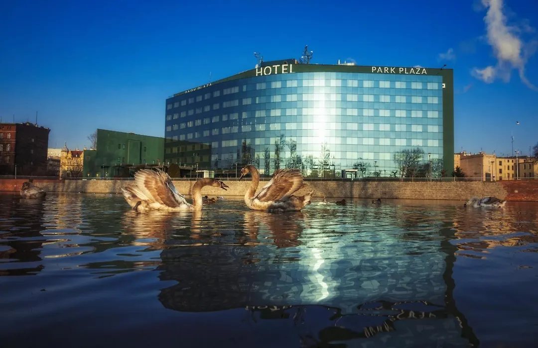 Hp Park Plaza-1