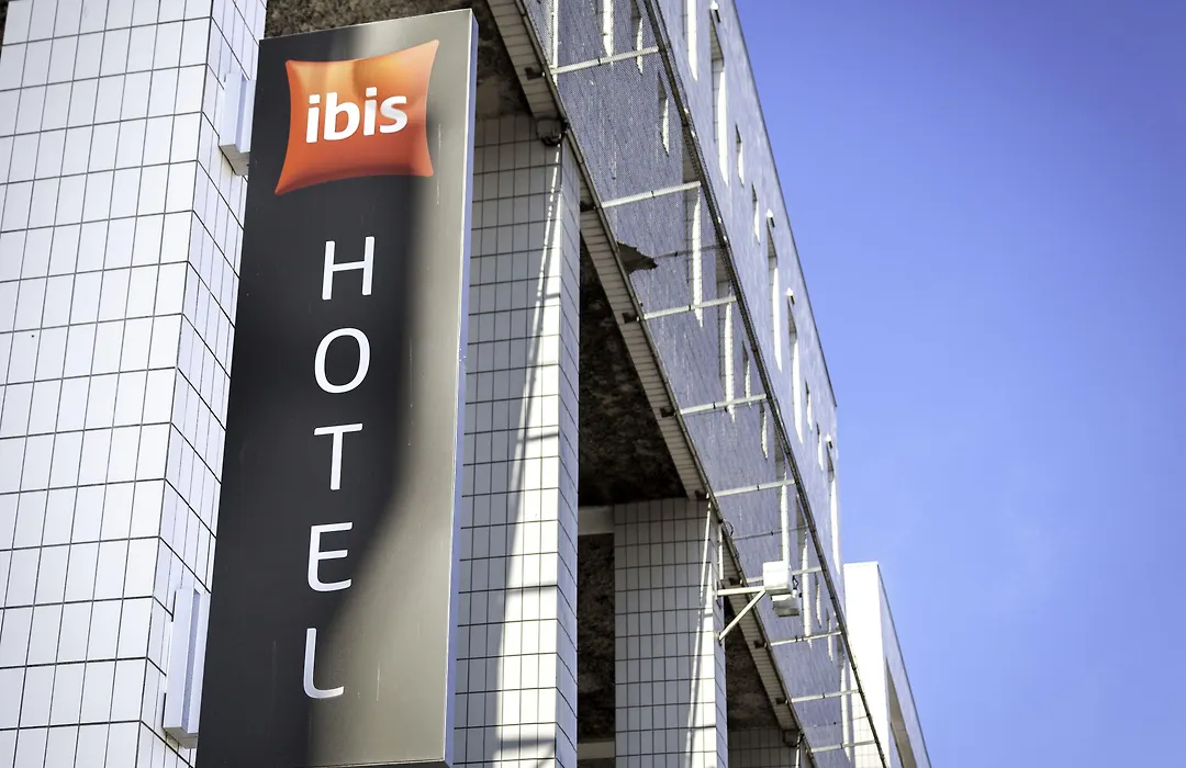 ibis Lorient Centre Gare-1