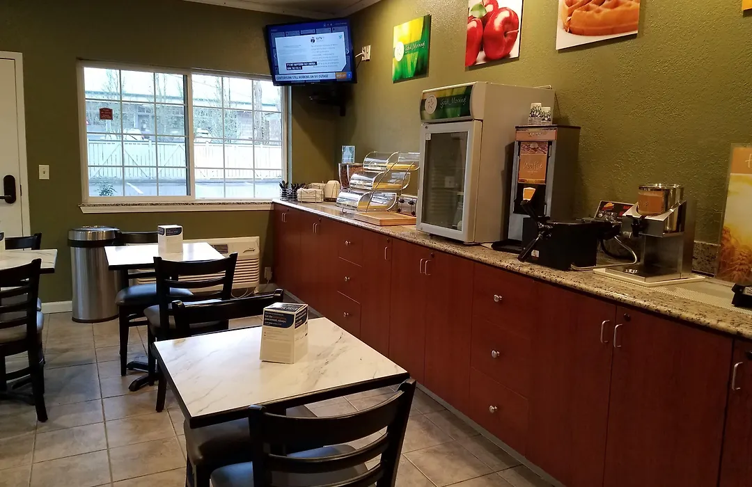 Quality Inn & Suites Bainbridge Island-1