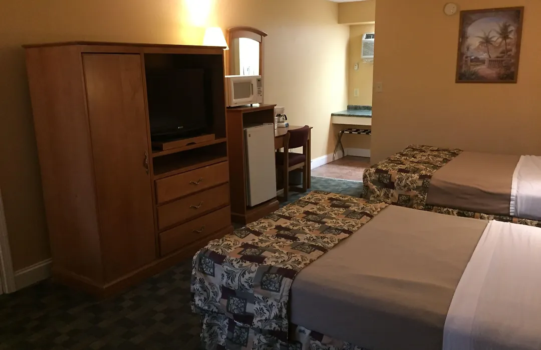 Wildwood Inn-1