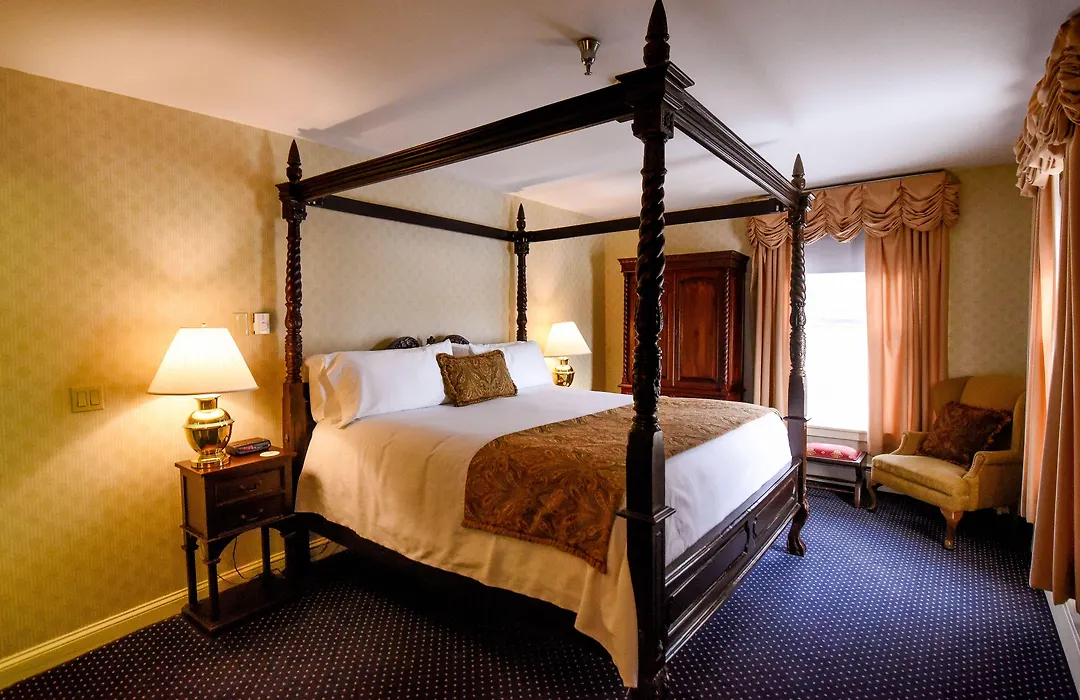 The Inn At Saratoga-1