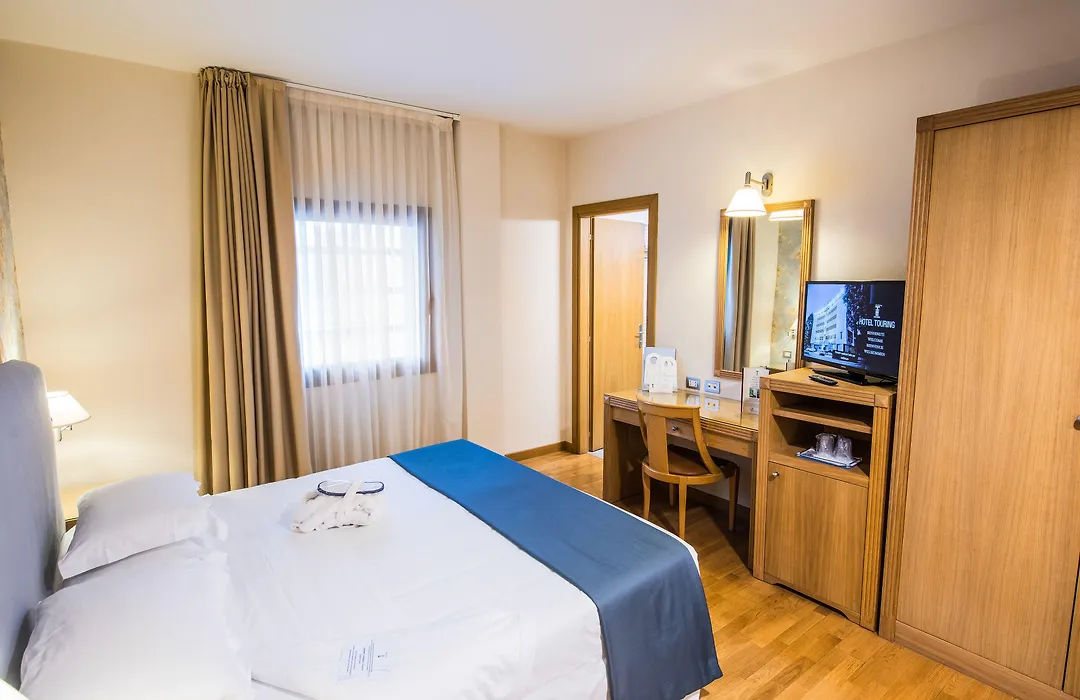 Hotel Touring-1