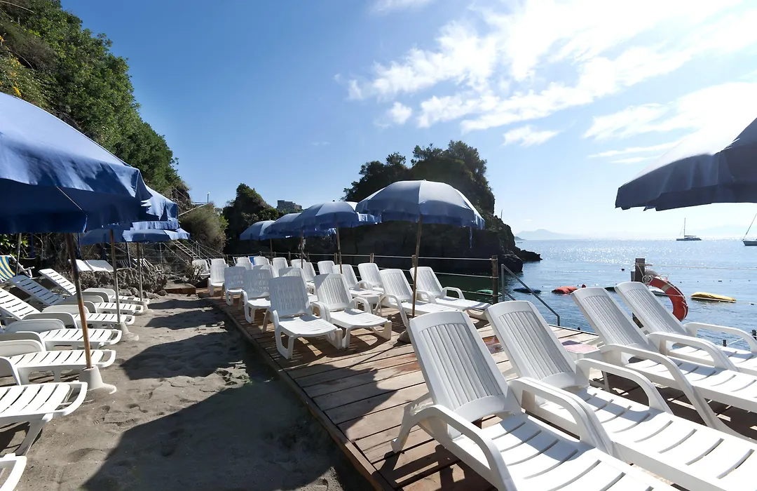 Hotel Giardino Delle Ninfe E La Fenice-1