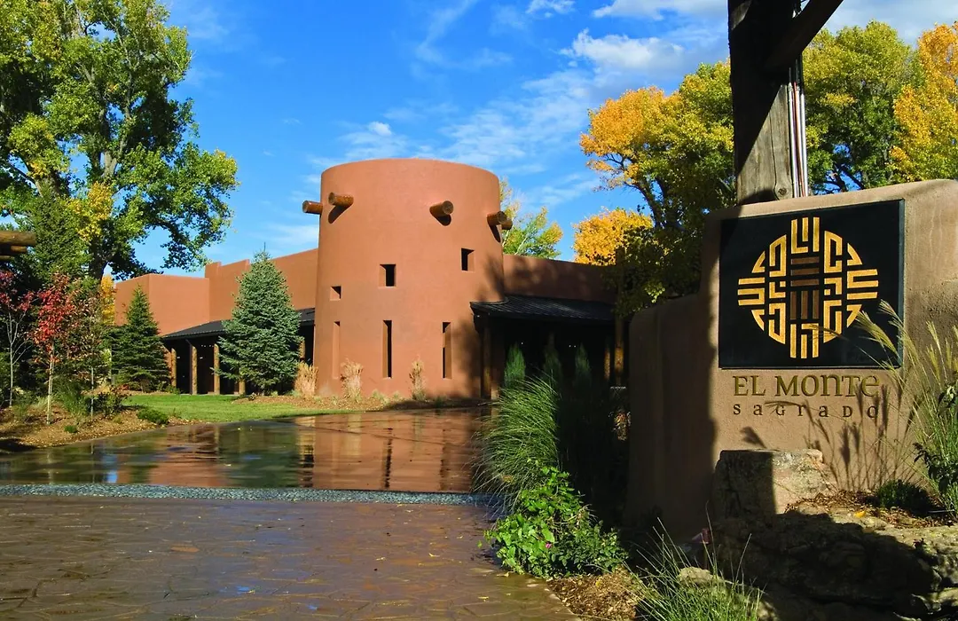 El Monte Sagrado Resort & Spa-1
