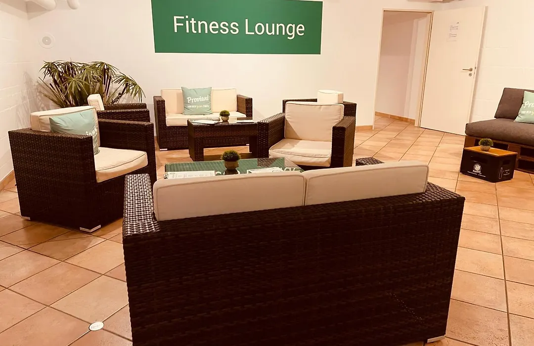 Maifeld Sport- und Tagungshotel-1