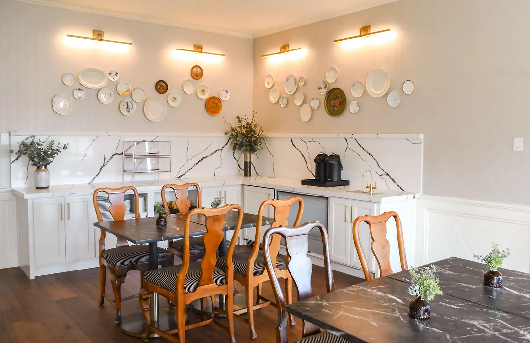 Gosby House Inn, A Four Sisters Inn-1