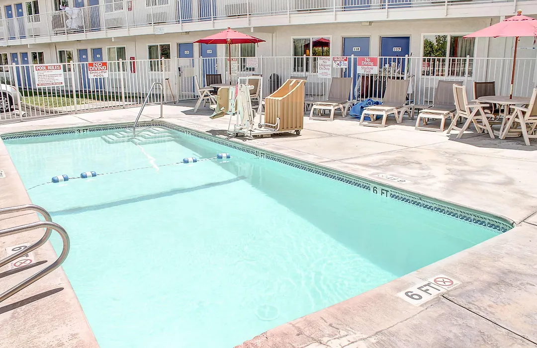 Motel 6-Lancaster, Ca-1