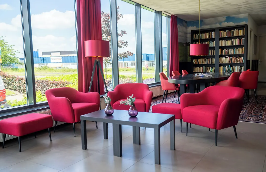 Bastion Hotel Groningen-1