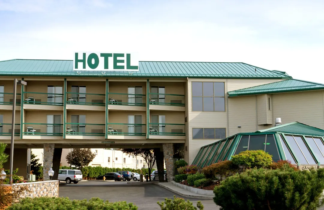 Cedars Inn-1