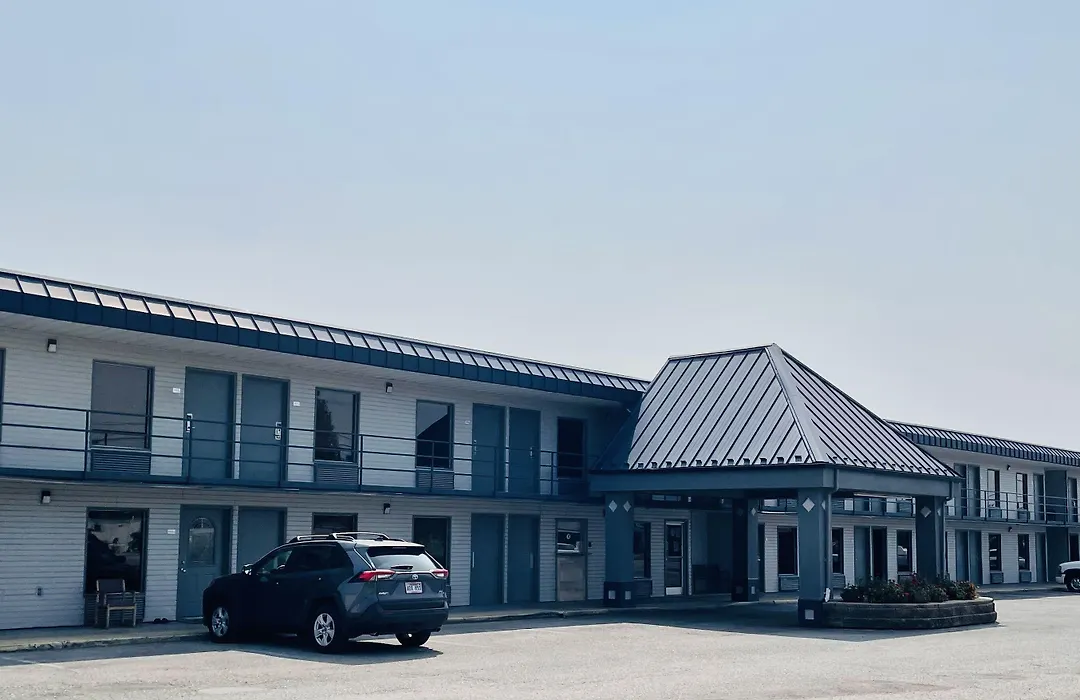 Rogers Inn-1