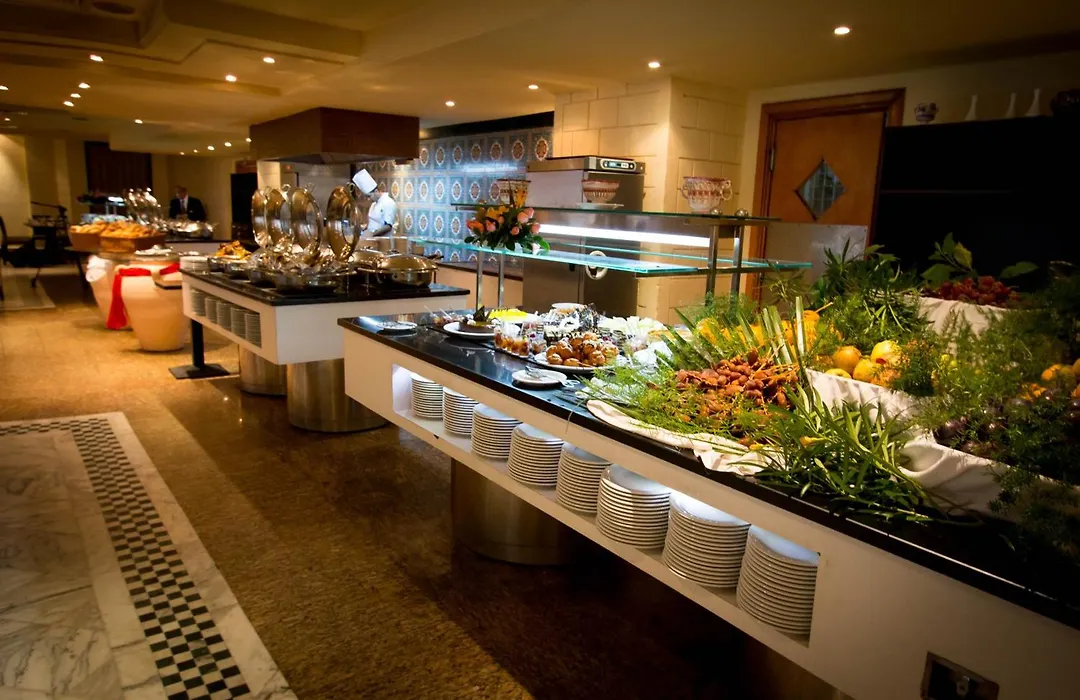 Golden Tulip El Mechtel-1