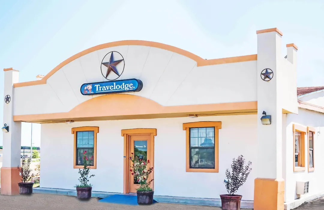 Travelodge By Wyndham Temple-1