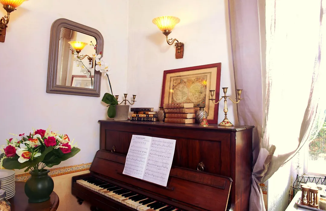 The Originals City, Hôtel du Parc, Avignon Est (Inter-Hotel)-1