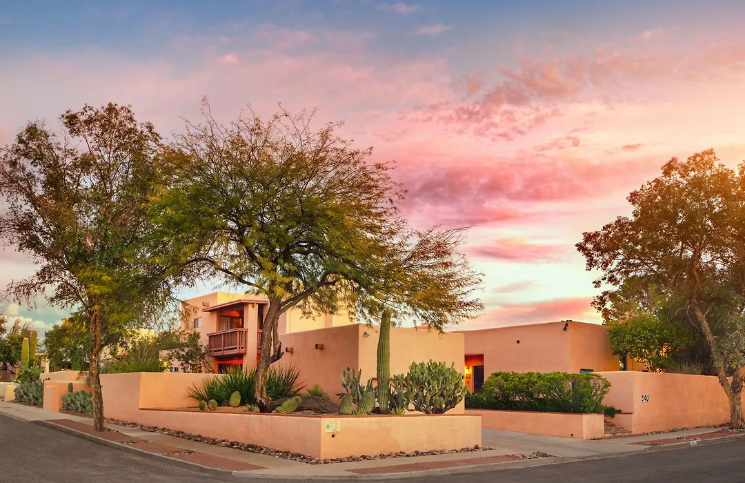 Adobe Rose Inn-1