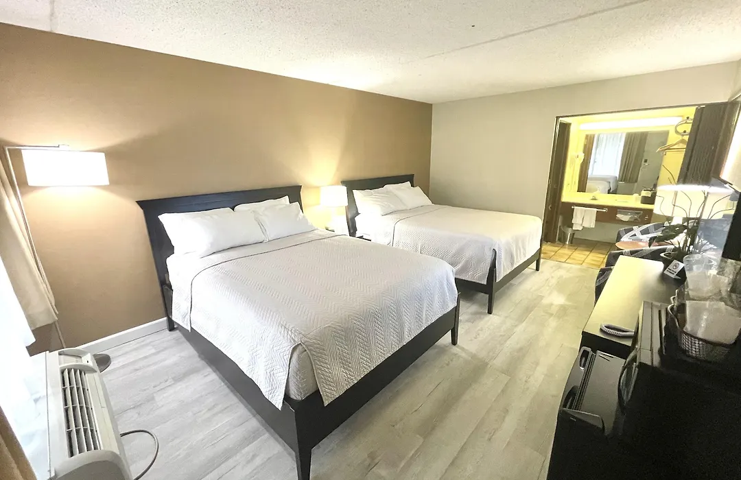 Eureka Springs Heritage Motel-1