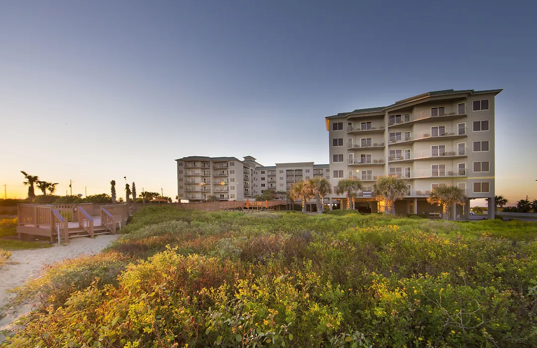 Holiday Inn Club Vacations Galveston Beach Resort-1