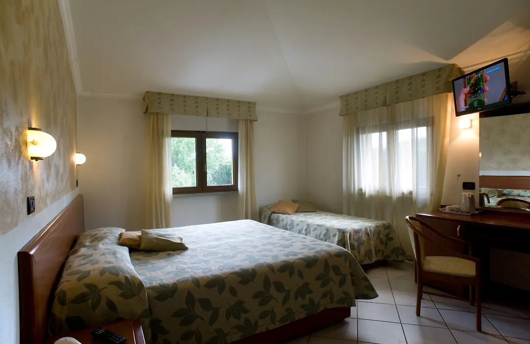 Hotel Vittoria-1