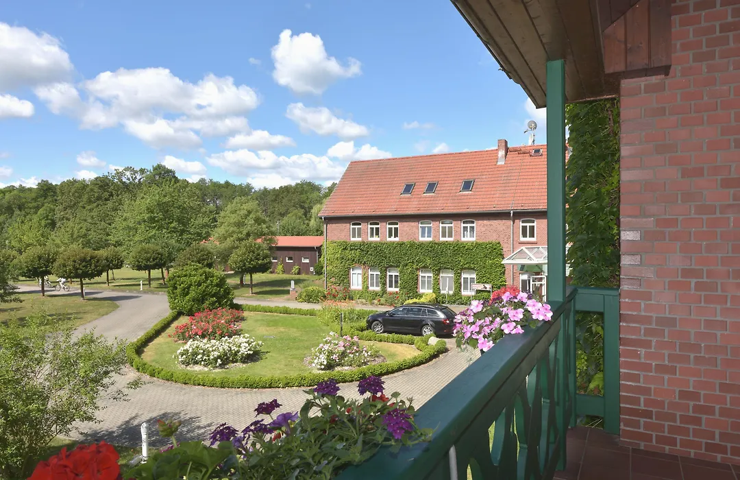 Waldhotel Eiche-1