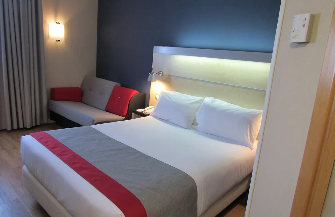 Holiday Inn Express Madrid-Alcorcón, an IHG Hotel-1