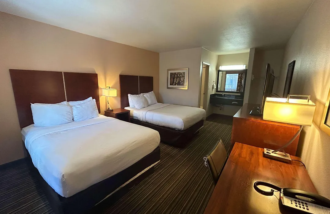 Rodeway Inn Martinez-1