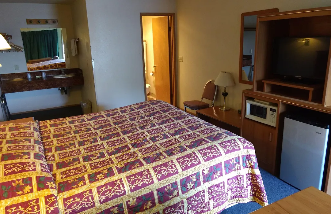 Milwaukie Inn Portland South-1