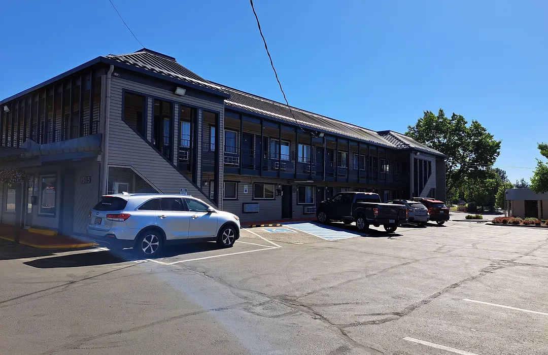 Dunes Motel - Bend-1