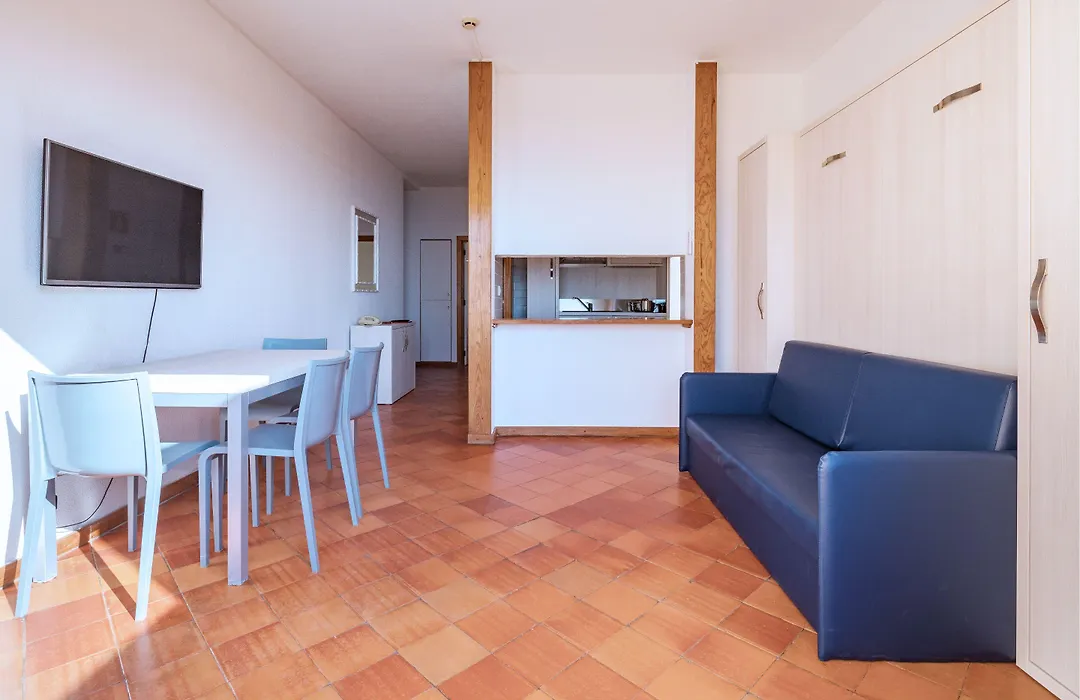 Meia Praia Lagos - Beach Club Apartments-1