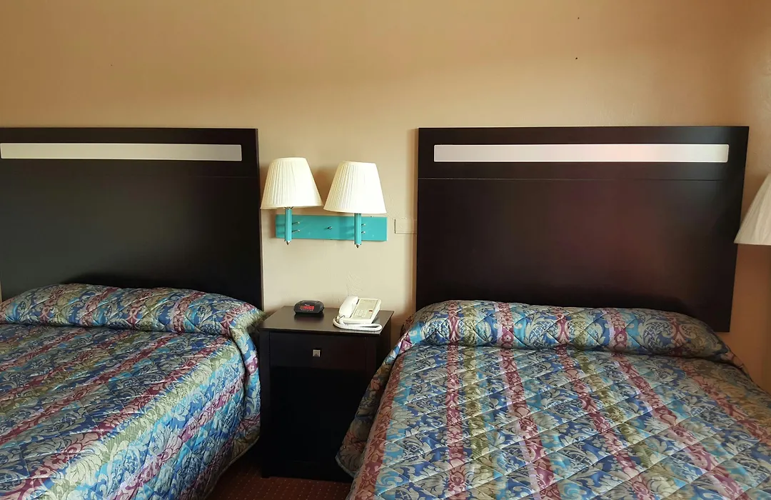 Budget Host Inn Charleston-1
