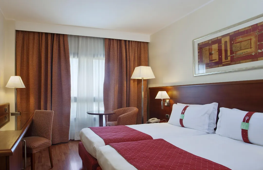 Holiday Inn Cagliari By Ihg-1