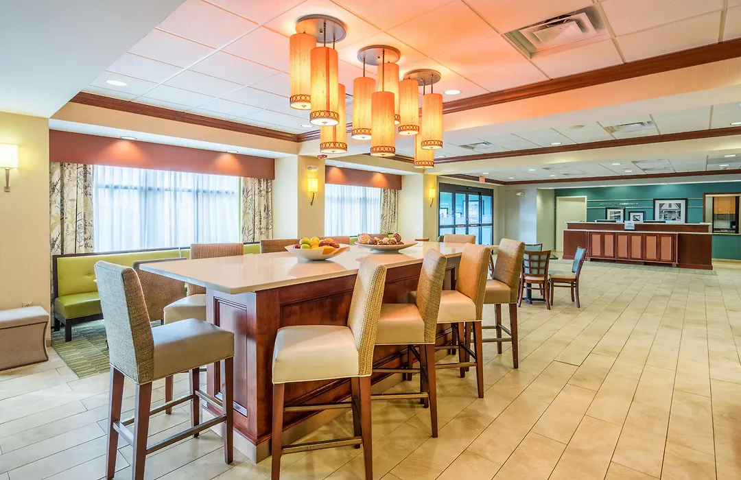 Hampton Inn Middletown-1