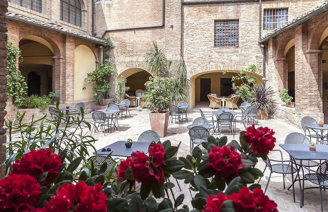 Il Chiostro Del Carmine-1