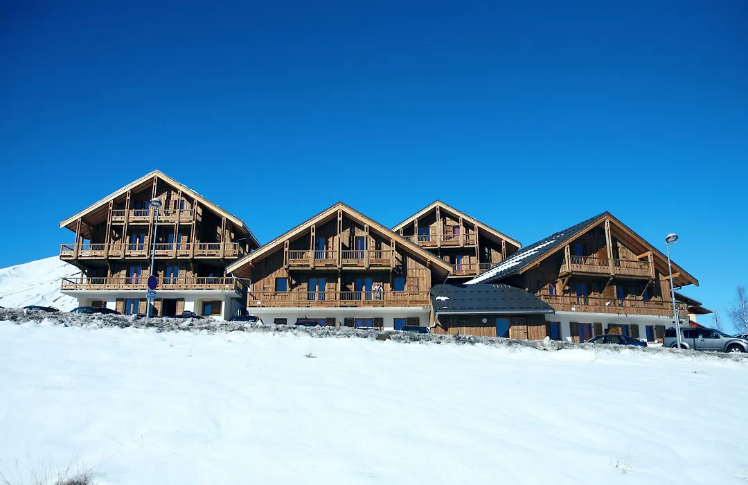 Résidence Néméa Les Chalets Des Cîmes-1