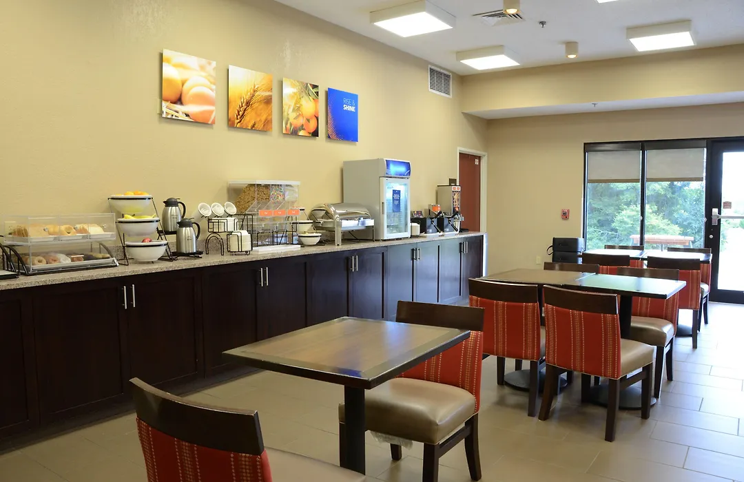 Comfort Inn & Suites Cave City-1