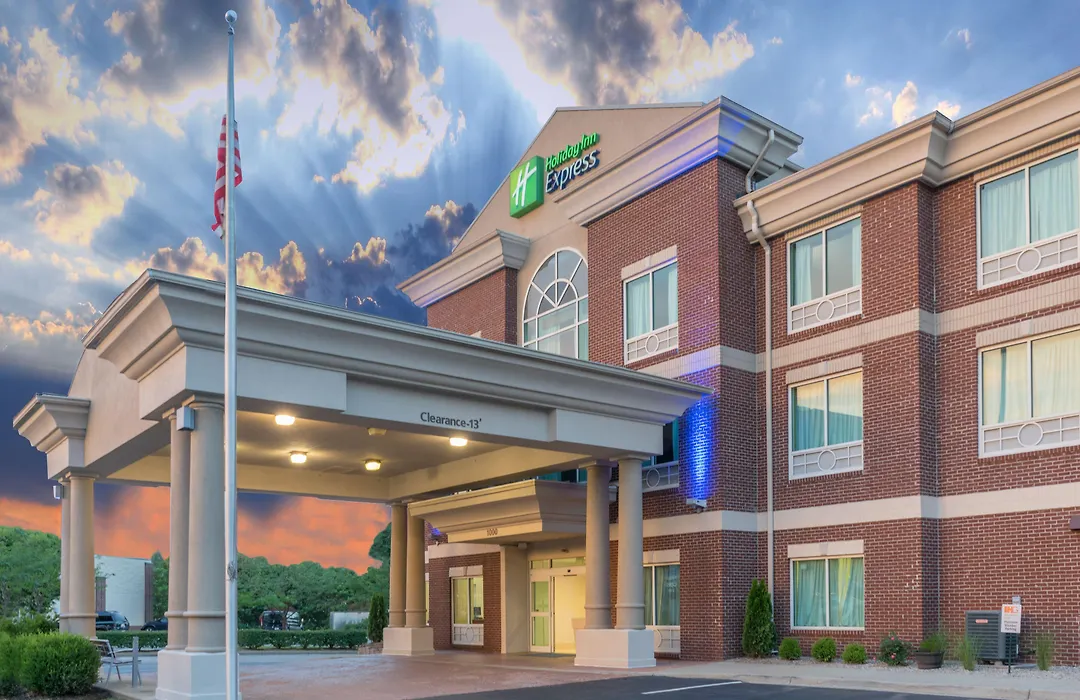 Holiday Inn Express Hotel & Suites Frankfort By Ihg-1