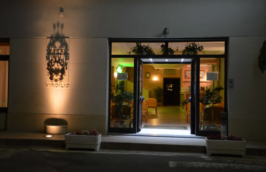 Hotel Virgilio-1