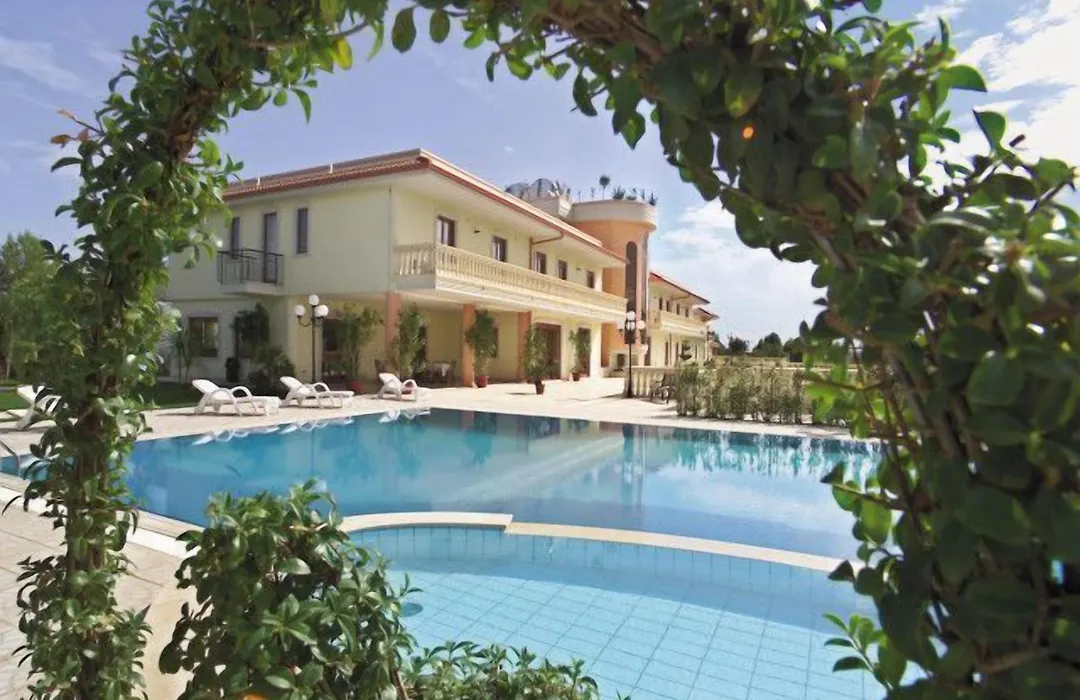 Hotel Parco Serrone-1