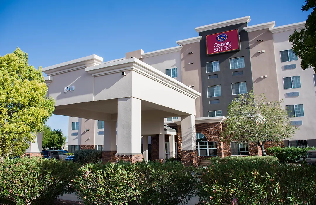 Comfort Suites El Paso Airport-1